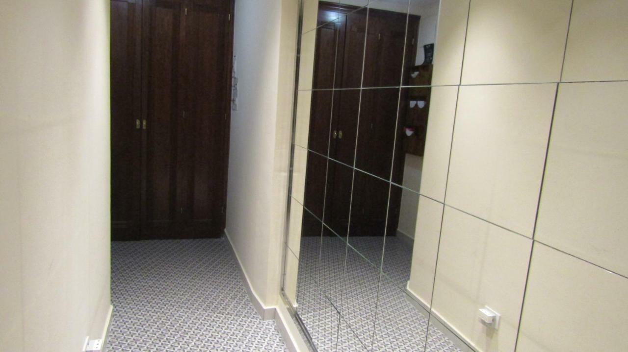 Apartamento Bed&Center 2A Leilighet Lugo Eksteriør bilde